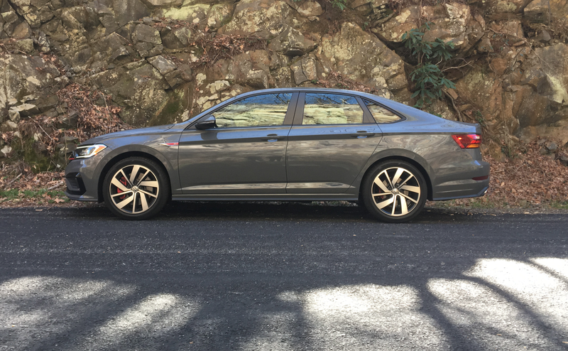 Illustration for article titled The 2019 Volkswagen Jetta GLI Is Why Sport Sedans Shouldn't Die